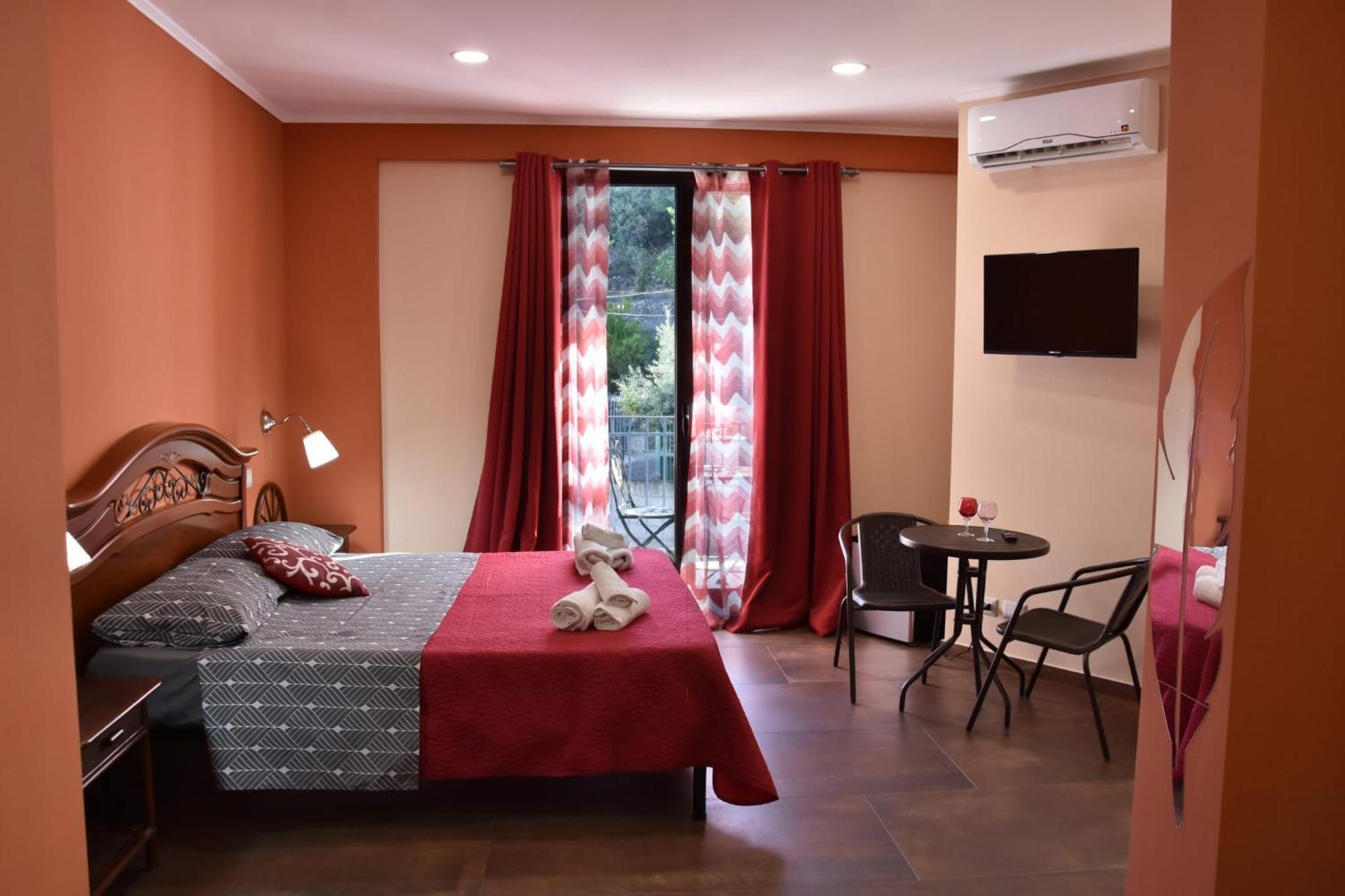 Taorbay Bed & Breakfast Джардини Наксос Екстериор снимка
